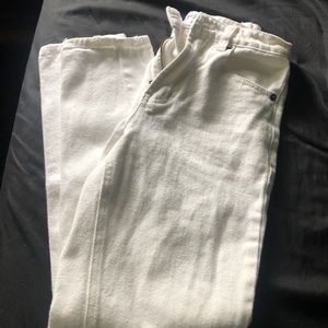 White mom jeans